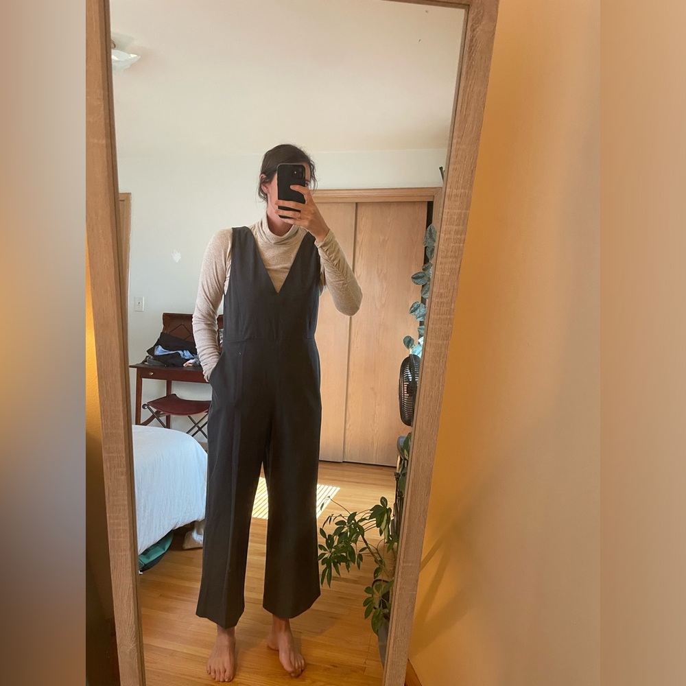 Uniqlo gray jumpsuit, size medium